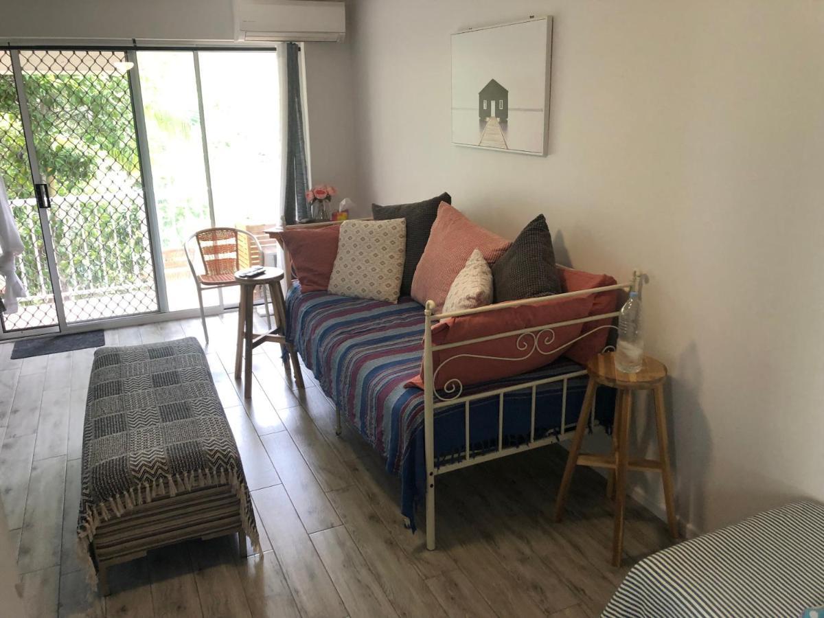 Surfers Paradise Self Contained 1 Bed Unit Gold Coast Bagian luar foto